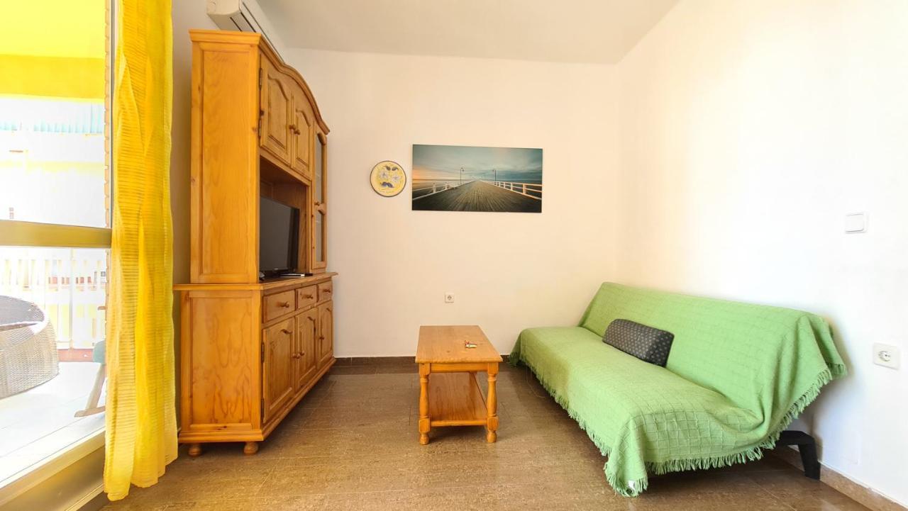 Apartamento Bonanza - 40 metros de la playa! Gandía Exterior foto