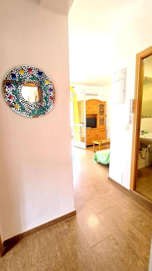 Apartamento Bonanza - 40 metros de la playa! Gandía Exterior foto