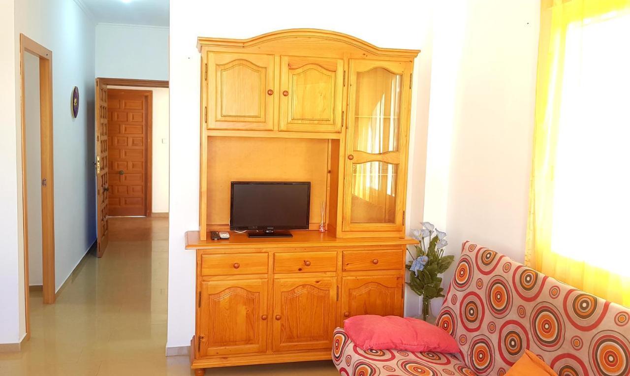 Apartamento Bonanza - 40 metros de la playa! Gandía Exterior foto