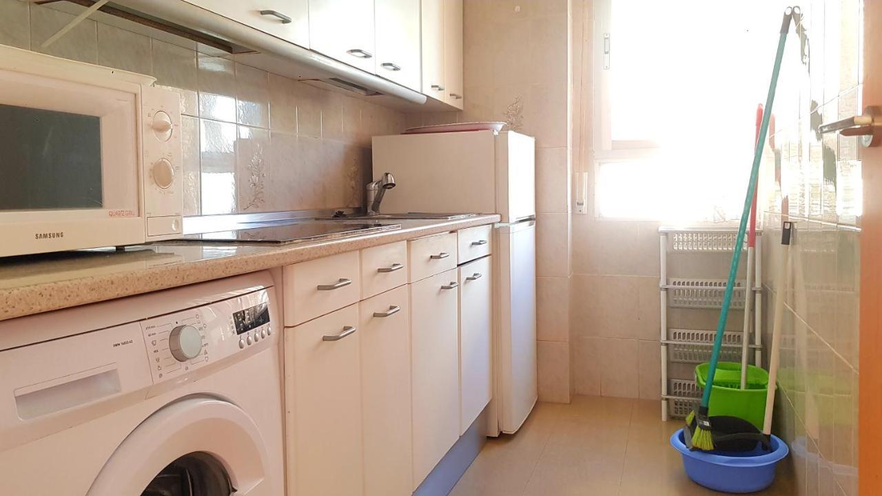 Apartamento Bonanza - 40 metros de la playa! Gandía Exterior foto