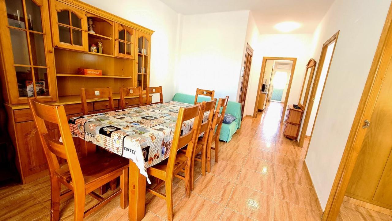 Apartamento Bonanza - 40 metros de la playa! Gandía Exterior foto